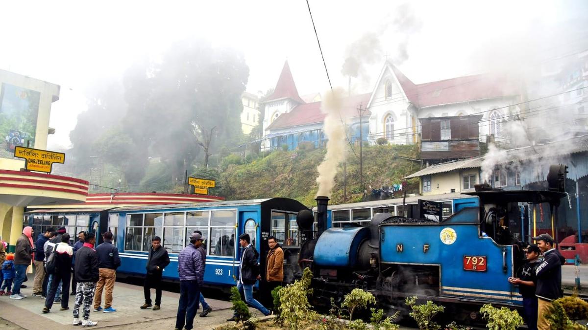 Record earnings for Darjeeling ‘toy train’ The Hindu